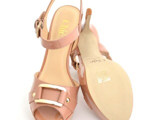 Ladies high hill shoes